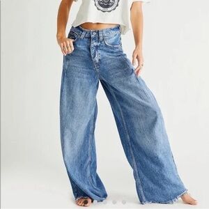 Free People We The Free Old West Slouchy Jean Raw Hem 25